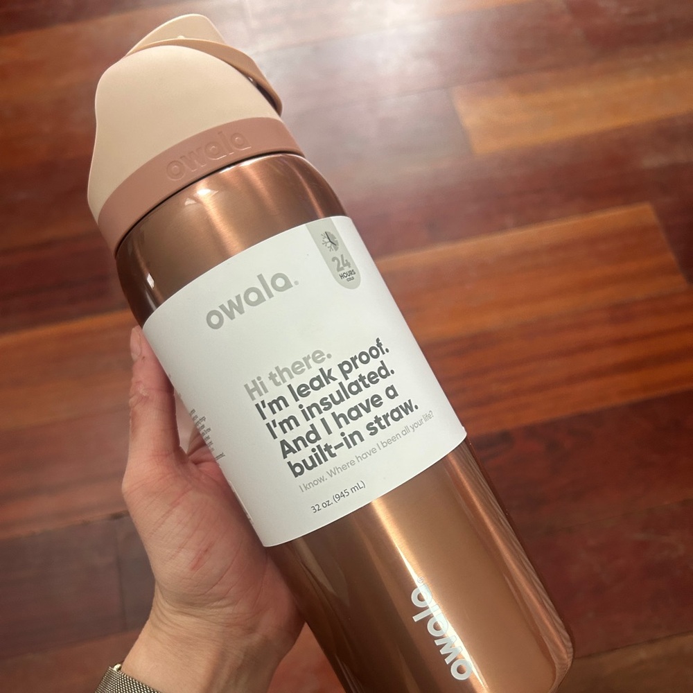 Owala Copper/Rose Gold Insulated Water Bottle with Straw